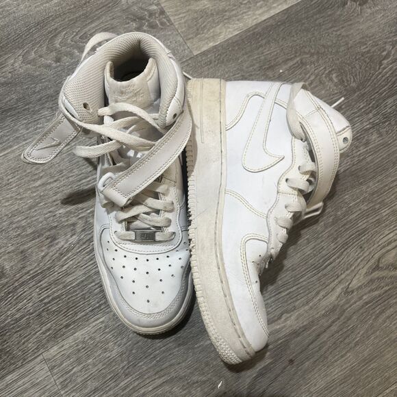 NIKE AIR FORCE 1 RETRO HIGH TOPS BOYS YOUTH WHITE LEATHER 314195-113  SIZE 6.5 - Picture 3 of 8